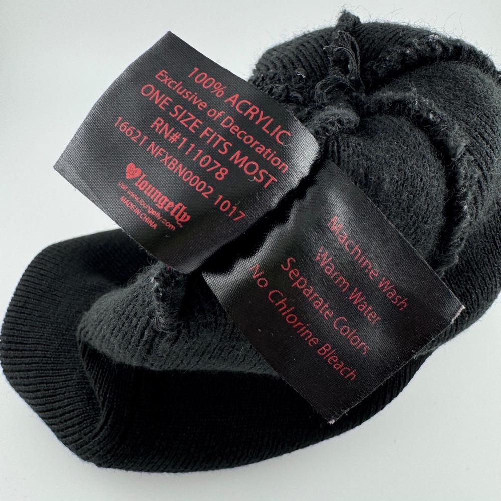 Stranger Things Loungefly Beanie Hat Netflix‎ Cap Black Red Pom Pom Unisex - Picture 4 of 4